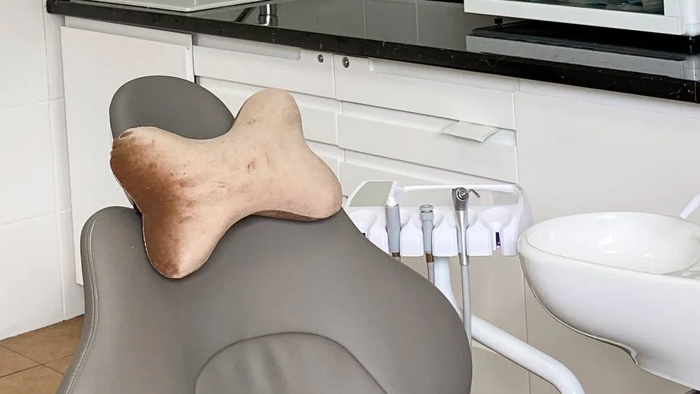 DENTAL OFFICE Dr. Yuliya Tsotsko Стоматологія та Косметологія Ужгород - 2