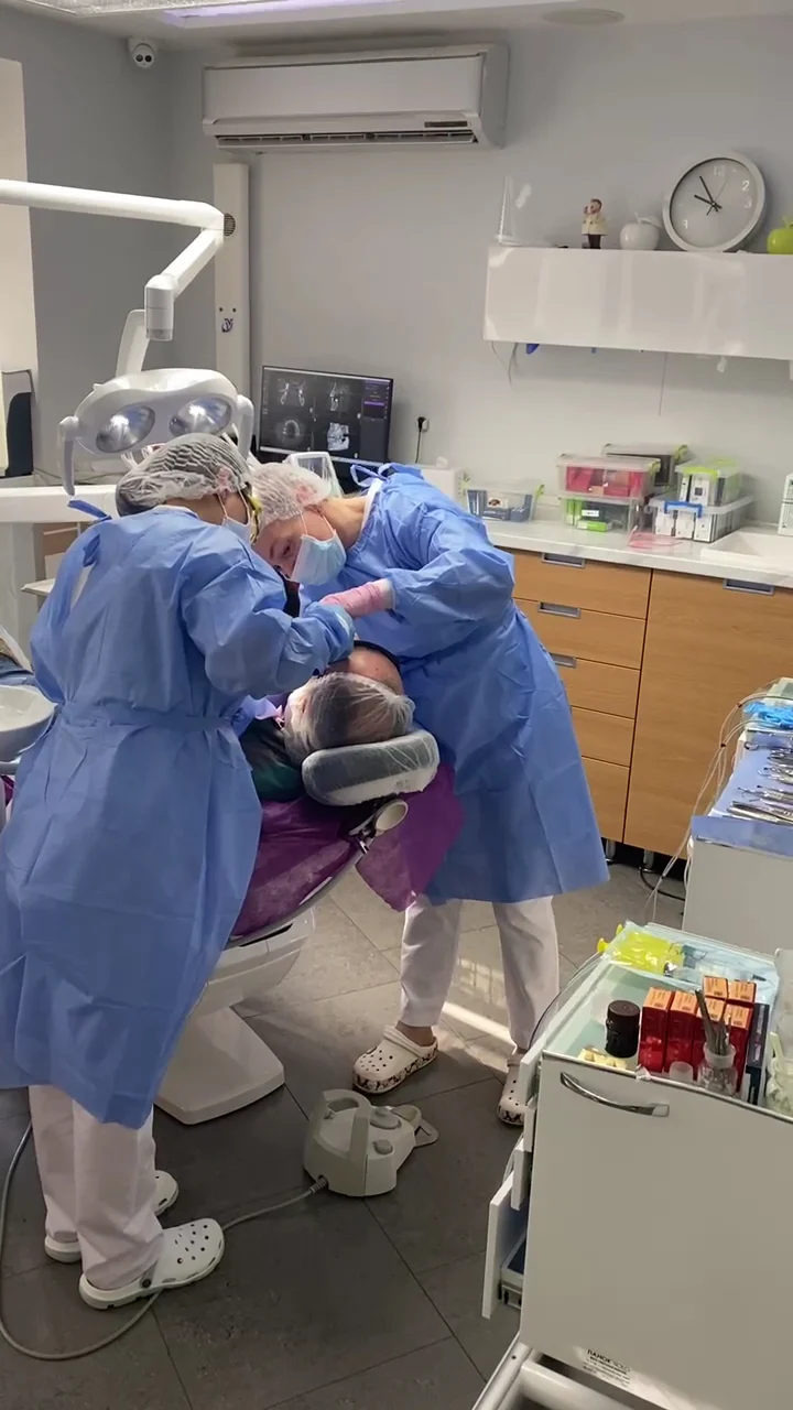 DENTART (ДЕНТАРТ) мережа стоматологічних клінік - 3