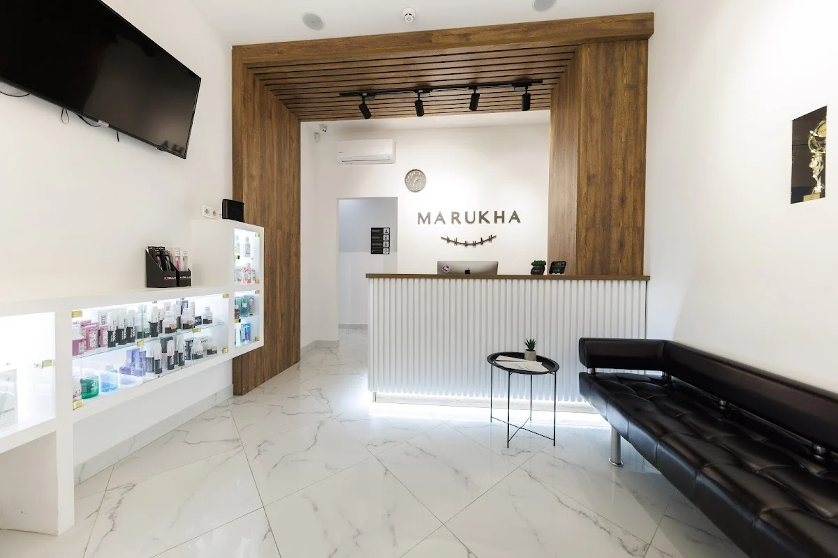 MARUKHA DС