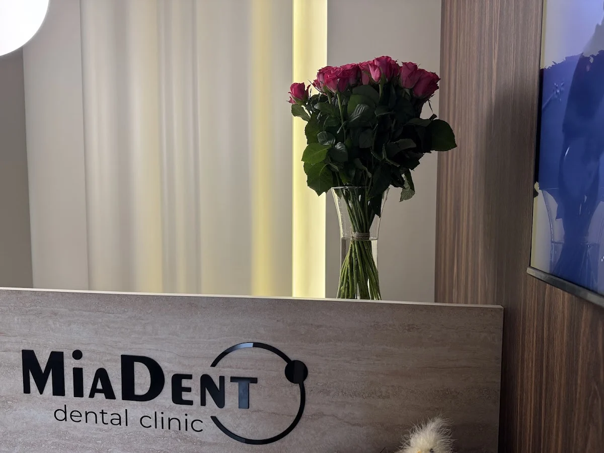MiaDent