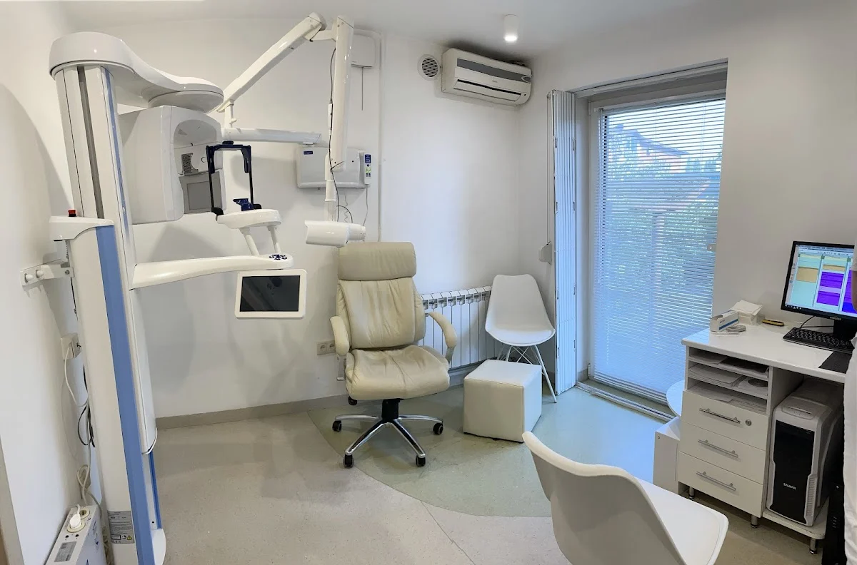 OMAX Dental Care - 2